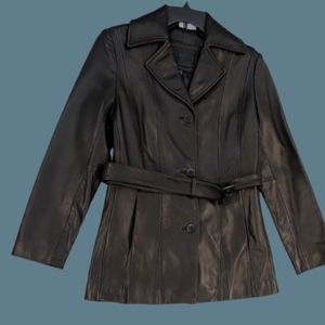*NWOT Avanti 100% Leather Jacket with adjustable belt